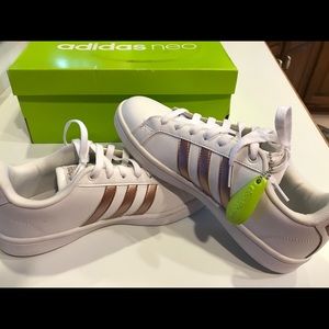 New women’s Adidas neo sneakers, size 7 1/2